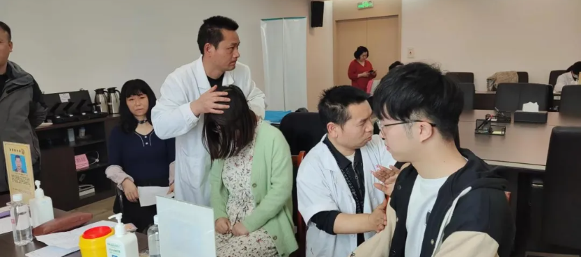 工程咨詢集團(tuán)工會舉辦“關(guān)愛職工健康”義診活動(dòng)