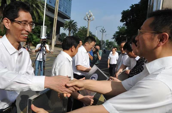 江西省水利投資集團(tuán)有限公司參與申報(bào)的自然資源部大湖流域國(guó)土空間生態(tài)修復(fù)工程技術(shù)創(chuàng)新中心正式揭牌