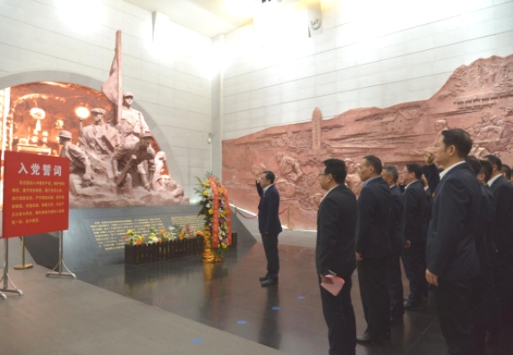 省水投集團(tuán)開(kāi)展“傳承紅色基因，走好新‘趕考’路”主題實(shí)踐活動(dòng)