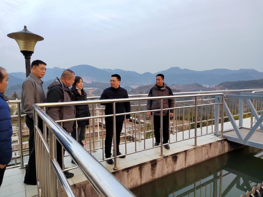 緊繃“安全弦” 守好“平安線”丨集團(tuán)公司領(lǐng)導(dǎo)班子成員深入一線督導(dǎo)檢查安全生產(chǎn)工作