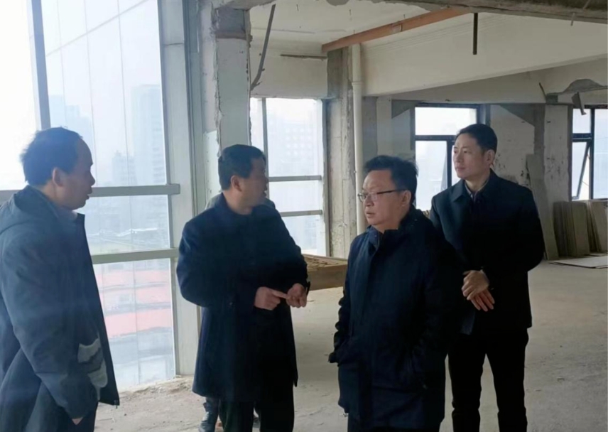 緊繃“安全弦” 守好“平安線”丨集團(tuán)公司領(lǐng)導(dǎo)班子成員深入一線督導(dǎo)檢查安全生產(chǎn)工作