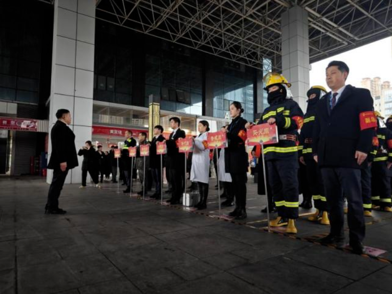 省水投集團(tuán)開(kāi)展消防實(shí)操培訓(xùn)及應(yīng)急疏散演練