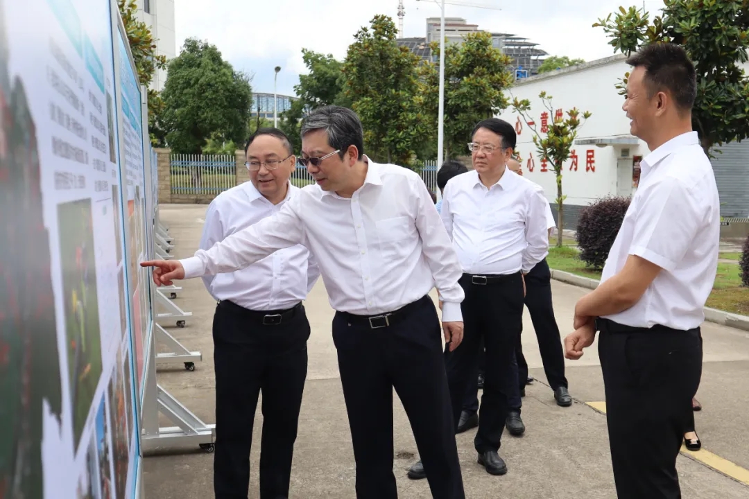 鄒洪深入景德鎮(zhèn)水務(wù)調(diào)研