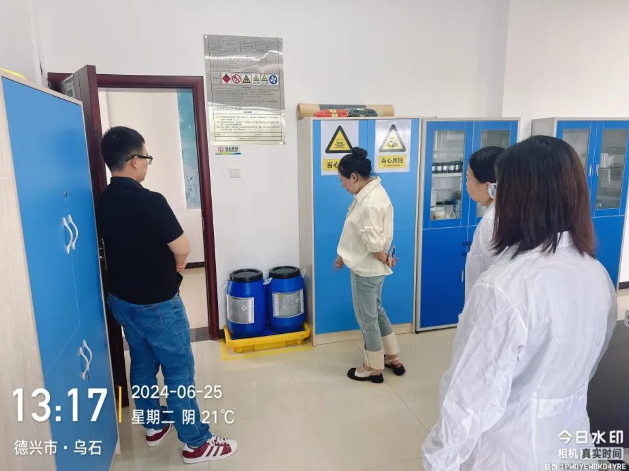 聞令而動 挺膺擔當 水投團員青年筑牢防汛“青春堤壩”