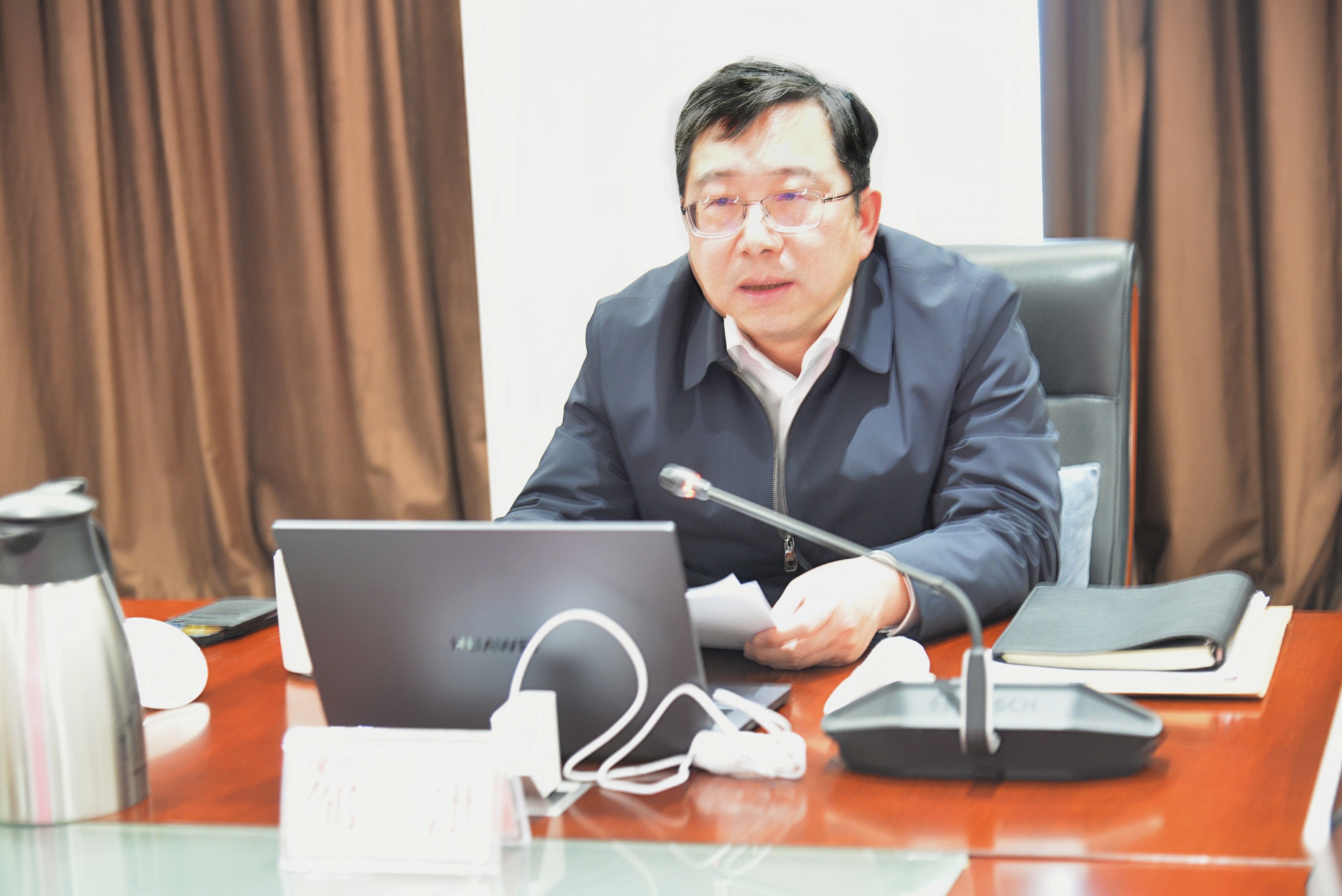 省水投集團(tuán)召開黨委理論學(xué)習(xí)中心組學(xué)習(xí)會(huì)暨2024年度民主生活會(huì)會(huì)前專題學(xué)習(xí)會(huì)