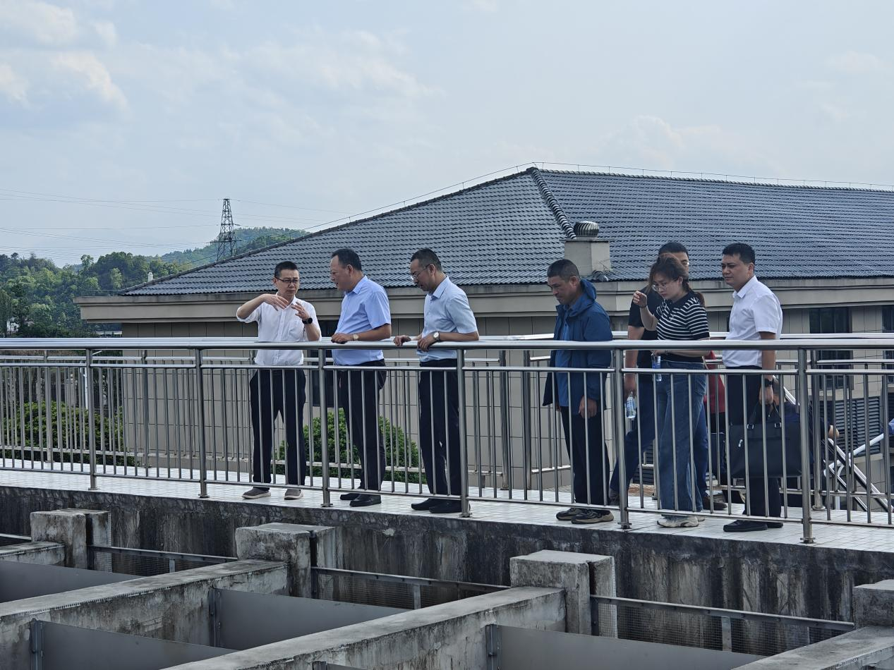 王諍帶隊到宜春水務(wù)、銅鼓潤泉開展調(diào)研及安全環(huán)保督導(dǎo)工作