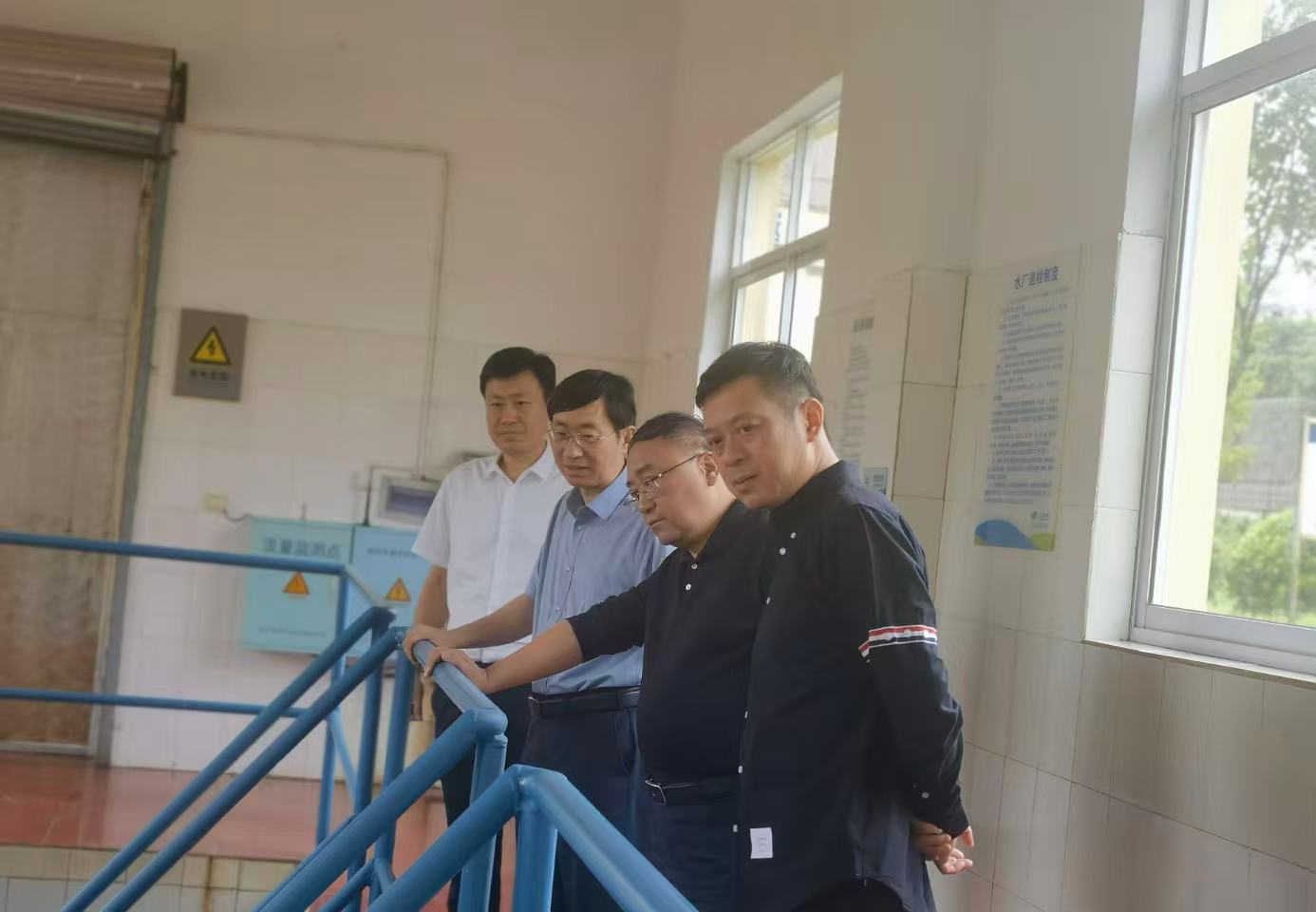 王志堅(jiān)深入景德鎮(zhèn)所屬企業(yè)調(diào)研并上專題黨課