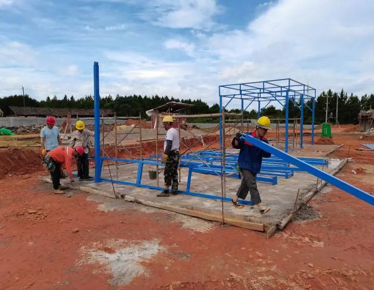 誠(chéng)鄉(xiāng)公司黨支部探索“旗幟領(lǐng)航”新路徑