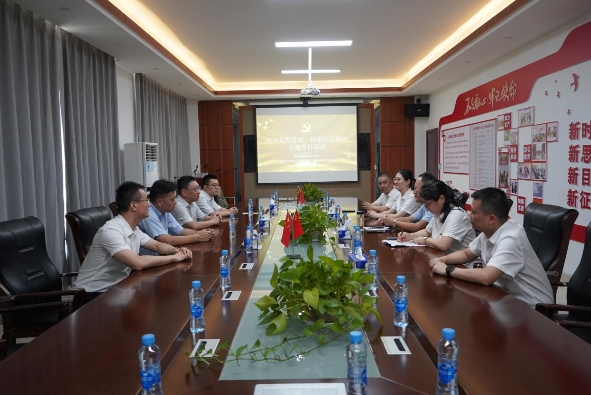 追尋先烈足跡 傳承紅色精神