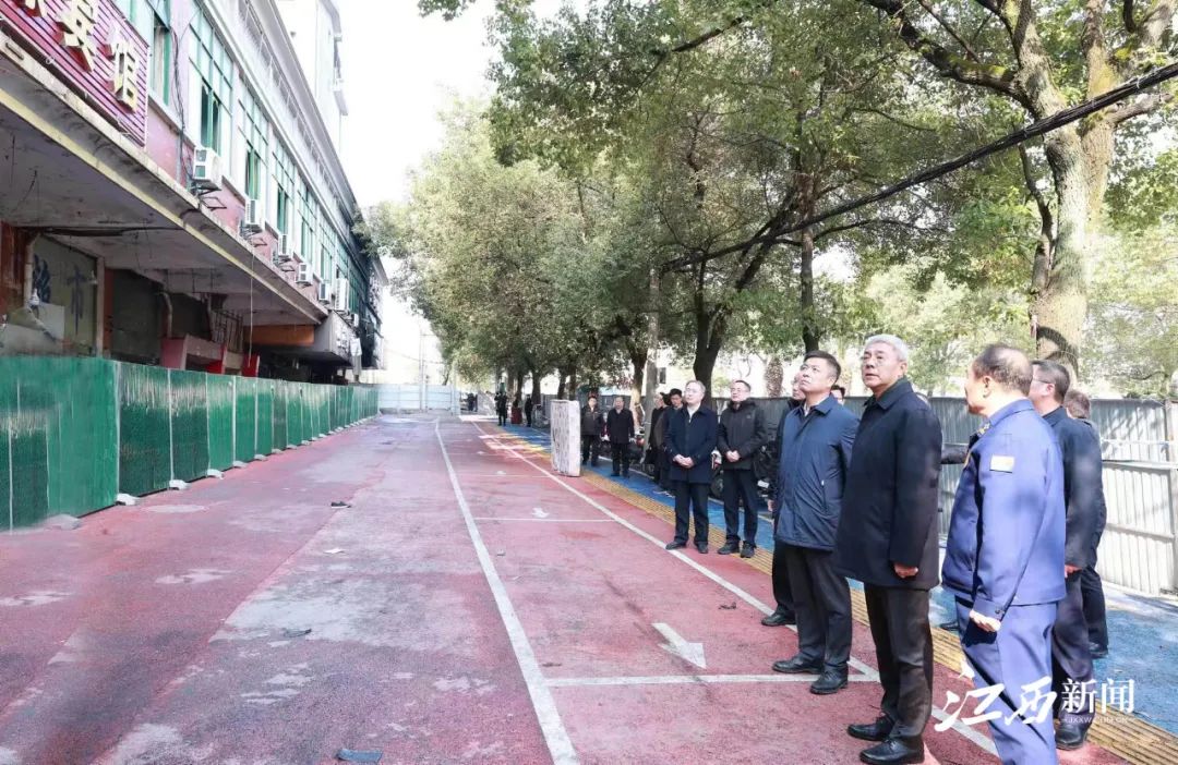 尹弘赴新余指導火災事故處置工作時強調(diào)認真貫徹落實習近平總書記重要指示精神全力以赴做好傷員救治和善后處置工作